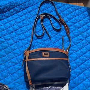 NWT Dooney & Bourke Navy Domed Crossbody